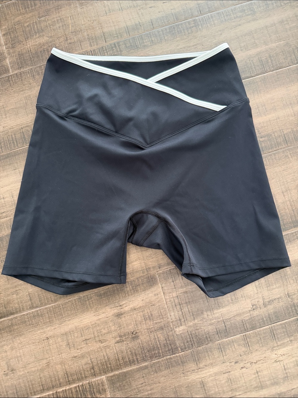 Women’s Black High-Rise Bike Shorts with Contrast Waist Trim